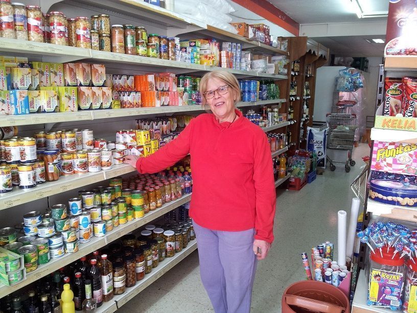 Tienda de Dorina en Era de Motas