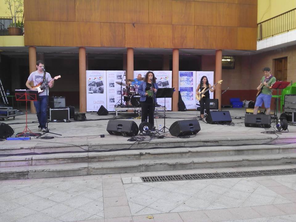 cueva band2