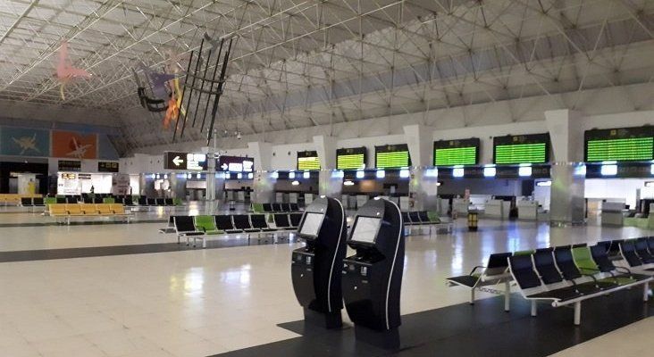 aeropuerto desierto