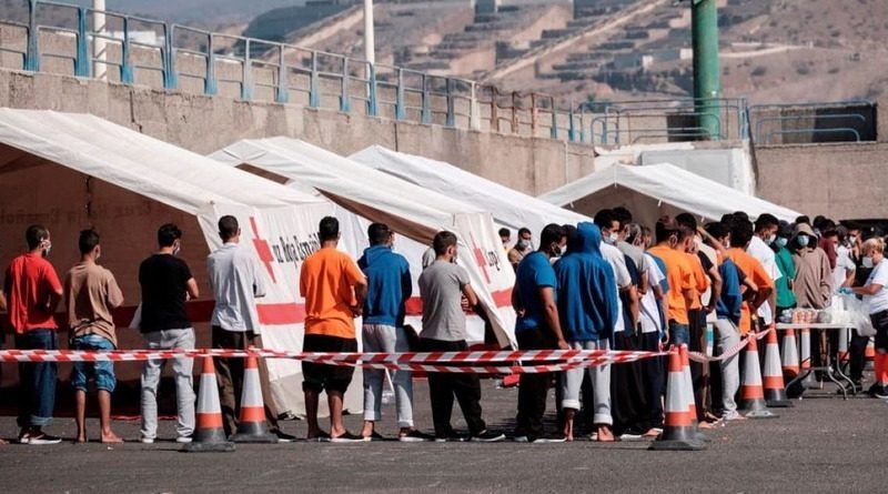 inmigrantes en arguineguin