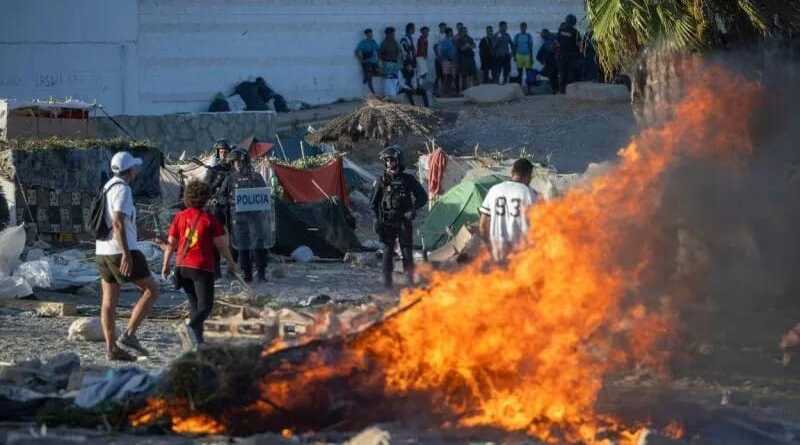 CUANDO EL INTER&Eacute;S POL&Iacute;TICO PRIMA SOBRE EL HUMANITARIO