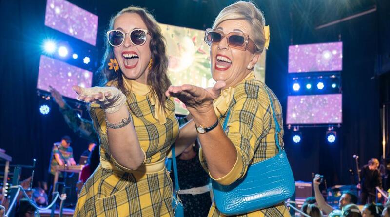 YA LLEGA LA FIESTA DE LOS AÑOS ´60