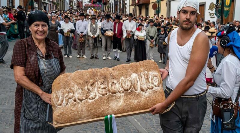 VALSEQUILLO HOMENAJEA A LOS PANADEROS EN LA ROMERÍA DE TEROR