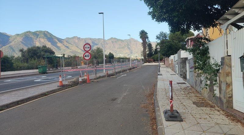 MEJORA DE LA RED EL&Eacute;CTRICA EN LA CALLE LAS CASAS