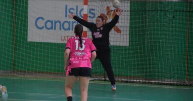 EL 3COM SQUAD CAE EN GALICIA POR 32-23 EL 3COM SQUAD CAE EN GALICIA POR 32-23
