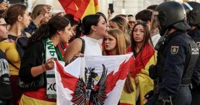 QU&Eacute; PASAR&Aacute; SI LA DERECHA PONE SUS MANOS EN EDUCACI&Oacute;N