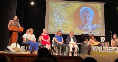 SI&Eacute;NTANSE HOMENAJEADAS TODOS LAS MUJERES RURALES