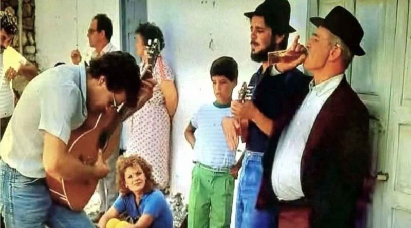 MANUEL FERRERAS, EL VIEJO QUE DERROTABA AL TIEMPO CANTANDO