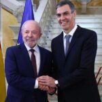 CUANDO LOS QUE RESISTEN SE TAMBALEAN, SUENAN TODAS LAS ALARMAS